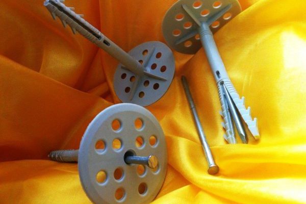 Дюбель фасадний: купити надійні матеріали для ремонту в RemontDim Дюбель фасадний: купити надійні матеріали для ремонту в RemontDim