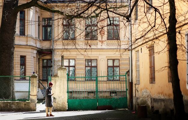 Як встановити сушку для рушників у ванній: покрокова інструкція та видео